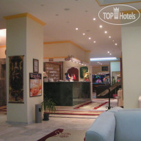 First Class Hotel