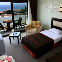 First Class Hotel