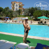 First Class Hotel