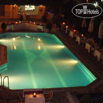 MG Moms Hotel