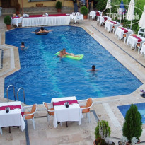 MG Moms Hotel