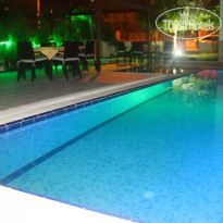 Parus Hotel Бассейн