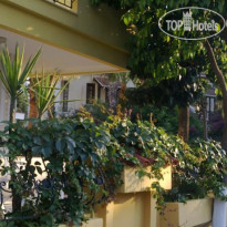 Golden Rock Hotel 