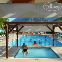 Azur Hotel Бассейн