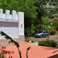 Artemis Hotel