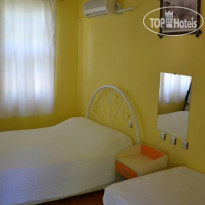 Artemis Hotel
