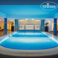 Крытый бассейн в СПА-центре в Akka Alinda Hotel 5*