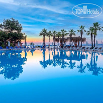 Amara Comfort Resort Главный бассейн