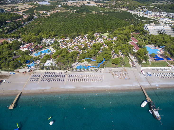 Pirates Beach Club
