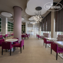 L oceanica Beach Resort Hotel Тюлип-бар в главном корпусе