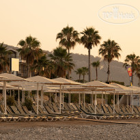 L oceanica Beach Resort Hotel Пляж