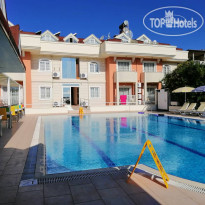 Eramax Hotel 