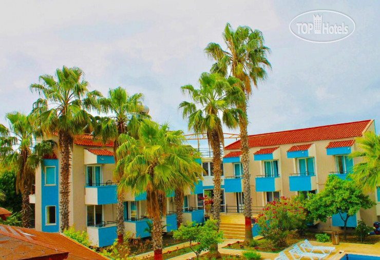 Hotelier's photos More Beach Hotel