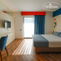 Forest In Hotel