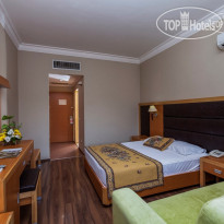 Perre La Mer Hotel