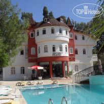 Derus Hotel