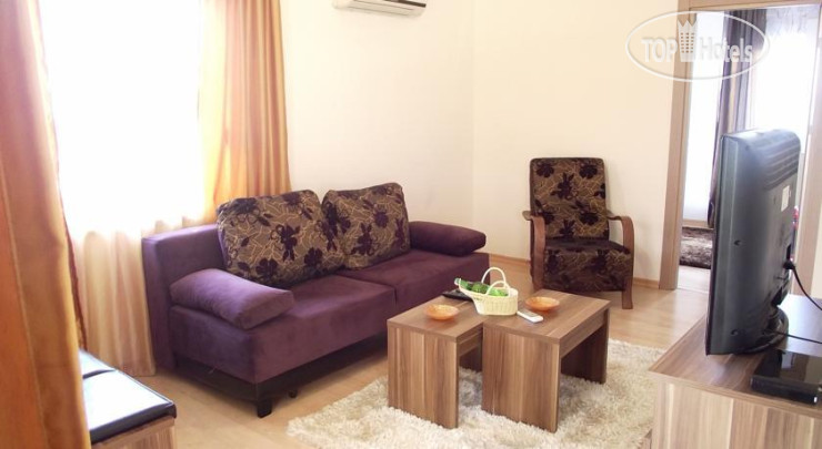 New photos from tourists Roza Apartments