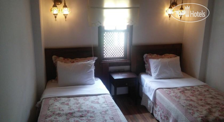 New photos from tourists White Garden Pansion