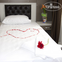 Ayhan Hotel 