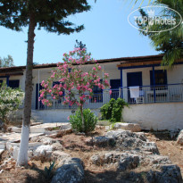 Delos Beach Hotel
