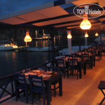 Delos Beach Hotel