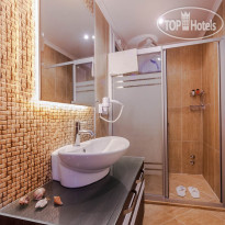 Puya Hotel