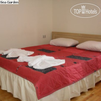 Blue Sea Garden Family Hotel