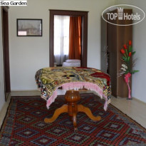 Blue Sea Garden Family Hotel