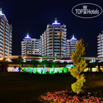 Azura Park Studio Hotel