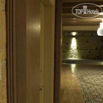 Villa Emperor Hotel