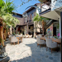 Agatha Lodge & More Hotel
