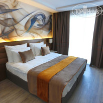 B Business Hotel & Spa 