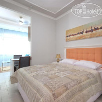 Delight Deluxe Aparts 