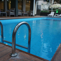 Ramona Hotel
