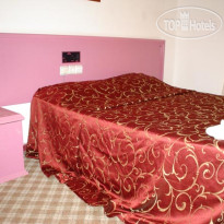 Theluna City Hotel 