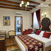 Mediterra Art Hotel