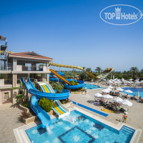 БАССЕЙН С АКВАПАРКОМ ДЛЯ ВЗРОСЛЫХ в Crystal Paraiso Verde Resort & Spa 5*