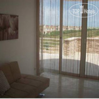 Novron Feronia Villas 