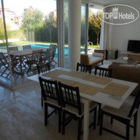 Novron Feronia Villas 