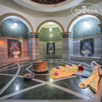 Crystal Family Resort & Spa