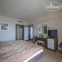 Crystal Family Resort & Spa