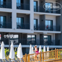 The X Belek