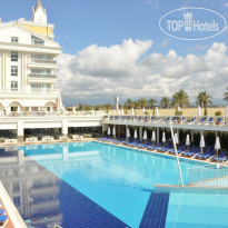 Dream World Resort & Spa