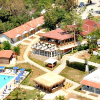 Adora Hotel 