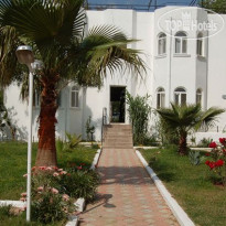 As Queen Beach Hotel