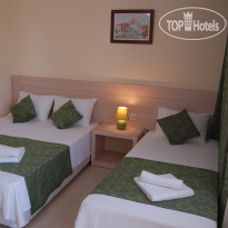 As Queen Beach Hotel