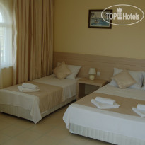 As Queen Beach Hotel