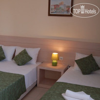 As Queen Beach Hotel