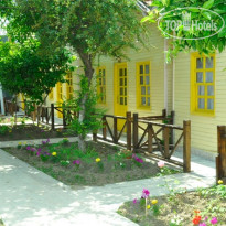 Kalia Beach Hotel Side