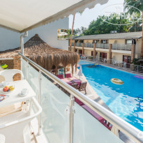 Tropic On The Beach Hotel 